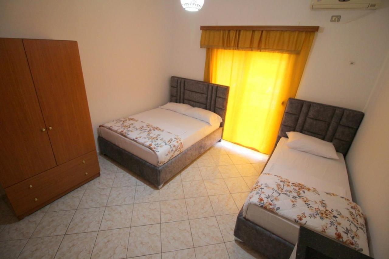 Hotel Vila Vilson Saranda Oda fotoğraf