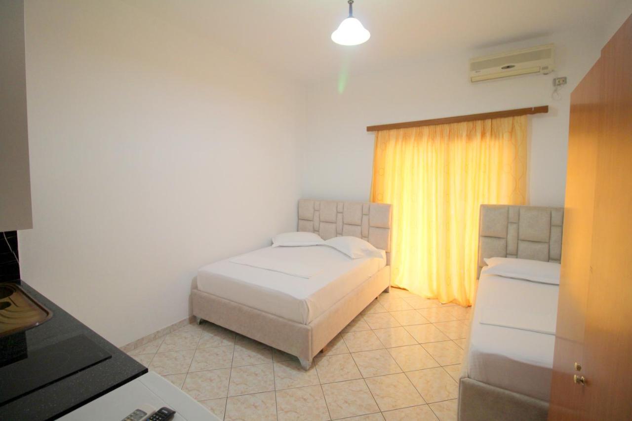 Hotel Vila Vilson Saranda Dış mekan fotoğraf